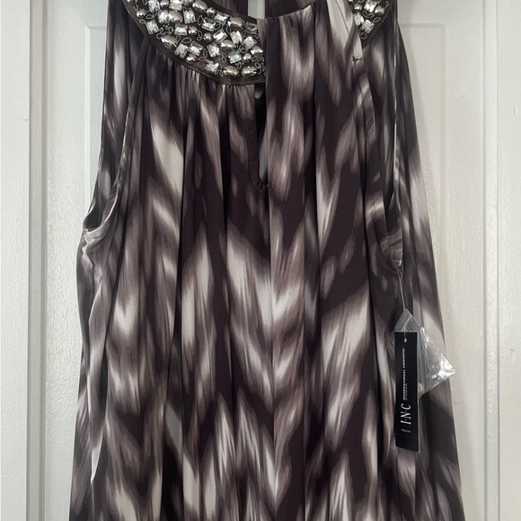 NWT I.N.C. International Concepts women's embellished halter top. Size: (1X) - Picture 5 of 10